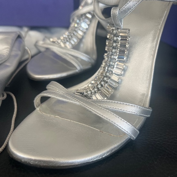 Stuart Weitzman Heels and Purse - Picture 2 of 9